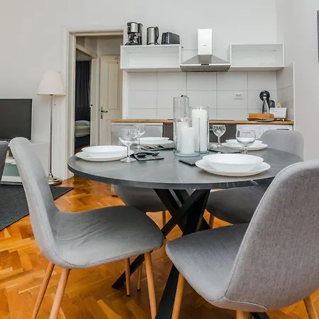 Apartamento Royal Choice With Pool