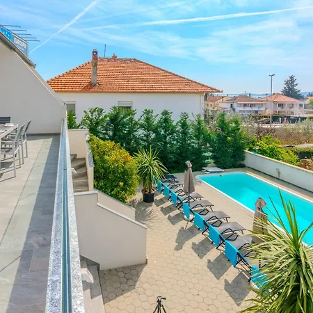 Royal Choice With Pool * Zadar