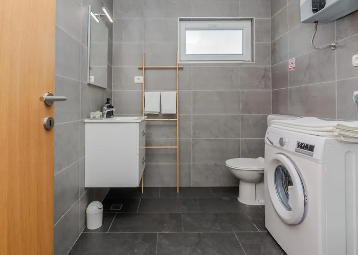 Appartement Royal Choice With Pool *